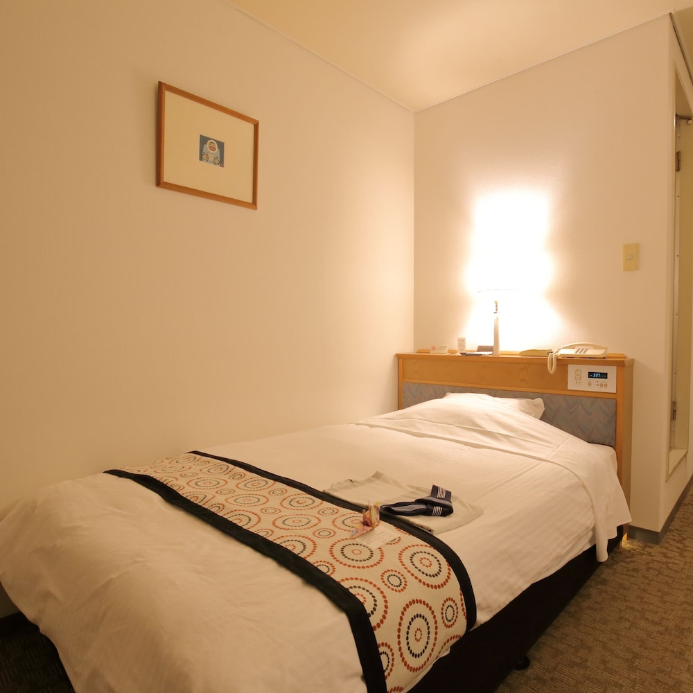 Harbor Plaza Hotel 12/49