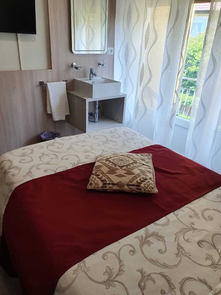 ALBERGO PARADISO 10/39