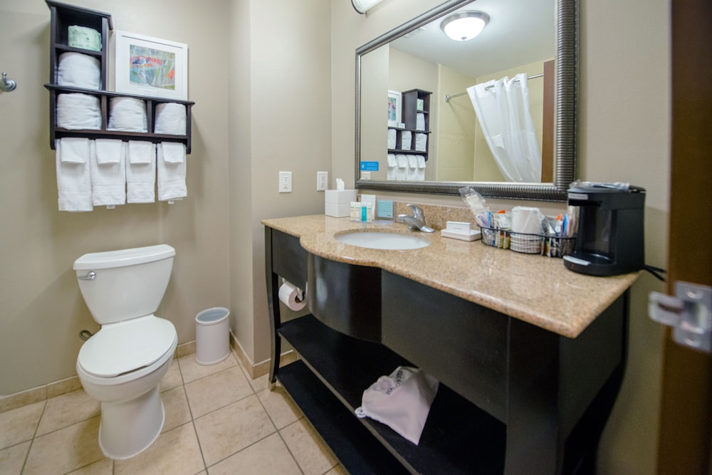 Hampton Inn and Suites Port Arthur, TX 9/47