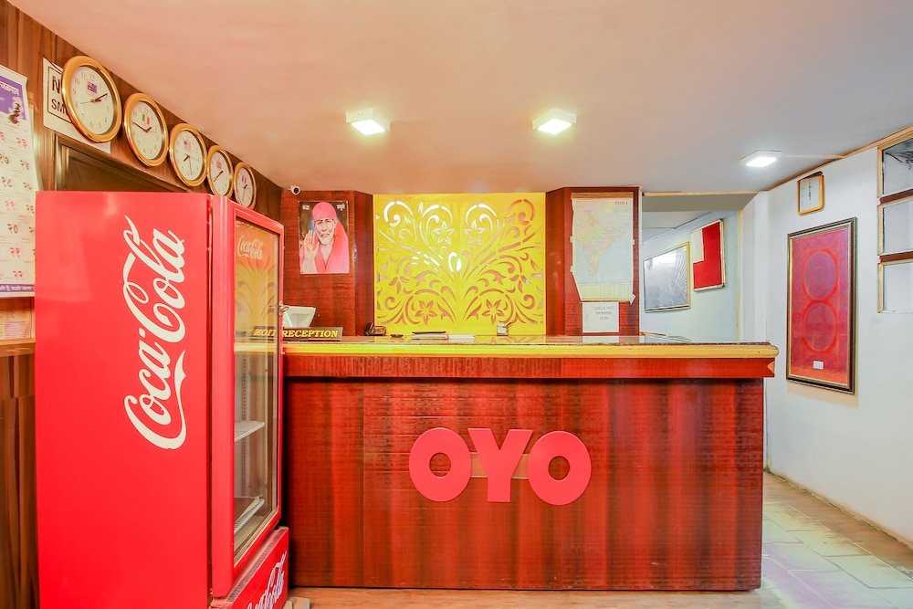 Oyo 12273 Hotel Indraprastha 3/16