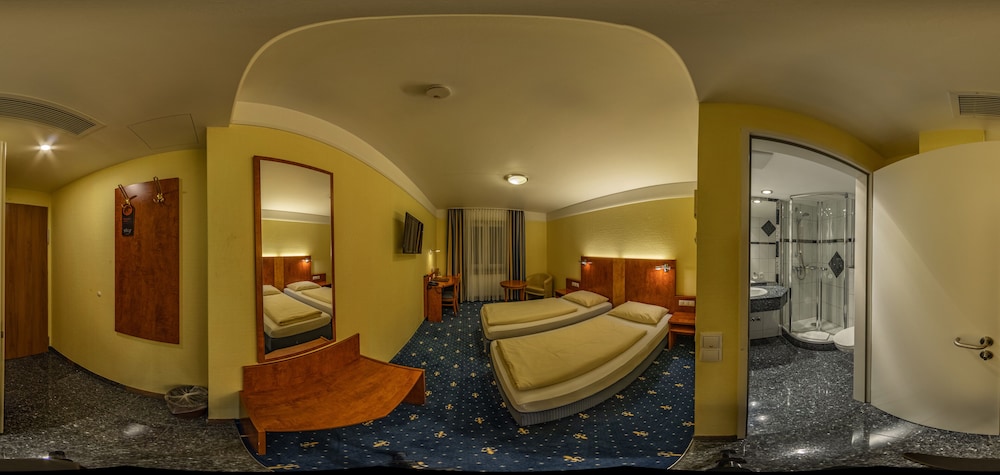 Hotel Astro 59/59