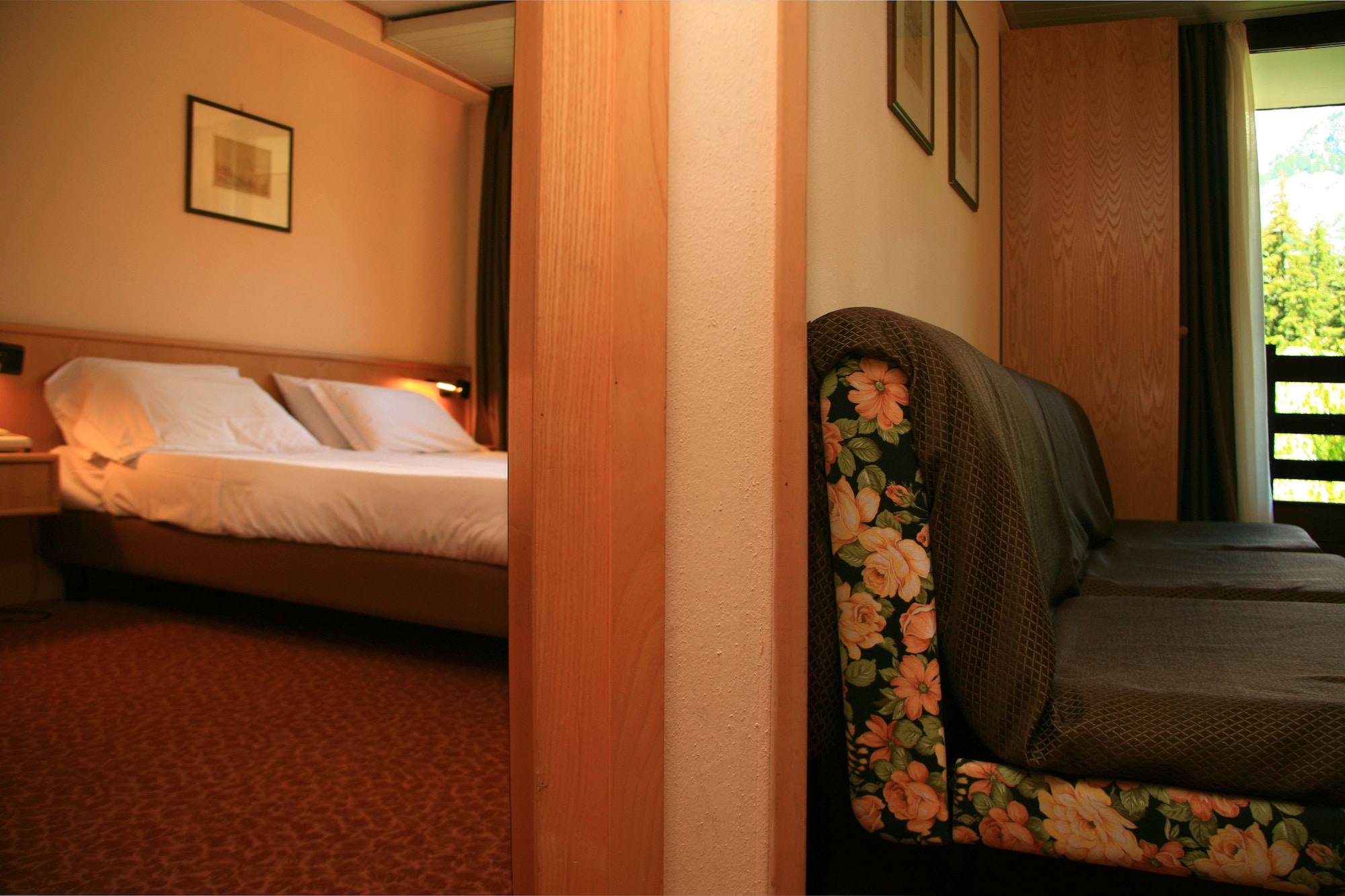 COMFORT, DOUBLE OR TWIN BED