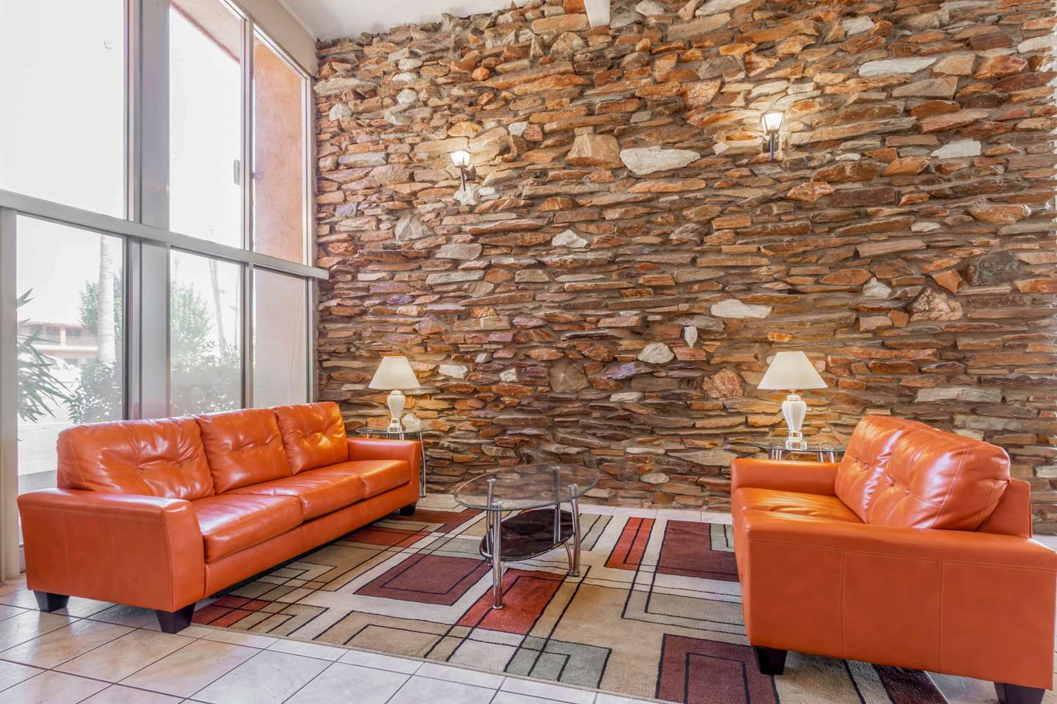Howard Johnson by Wyndham Phoenix Airport/Downtown Area 4/12