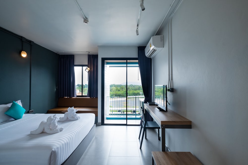SUPERIOR, DOUBLE BED