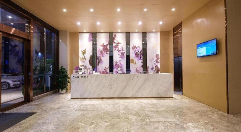 Lavande Hotel (Jiahe Wanggang Metro Station) 17/47