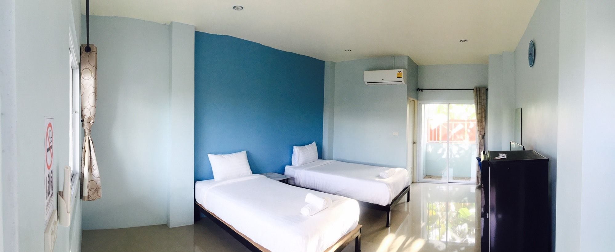 Standard, Twin Beds