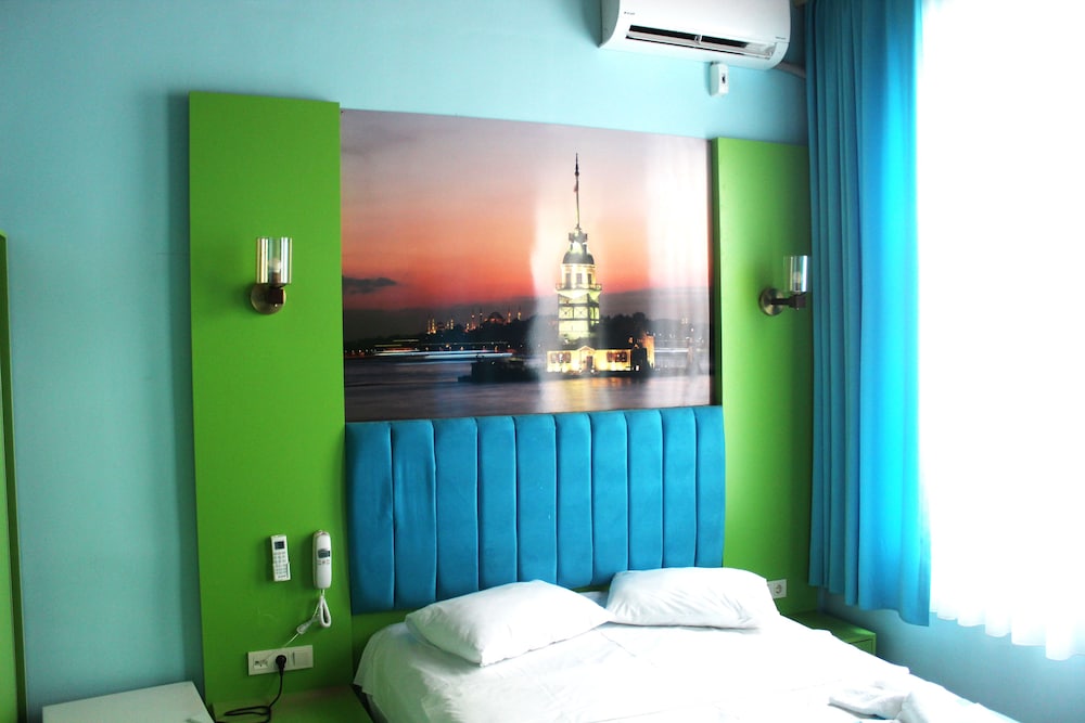 Miklagord Hotel 21/34