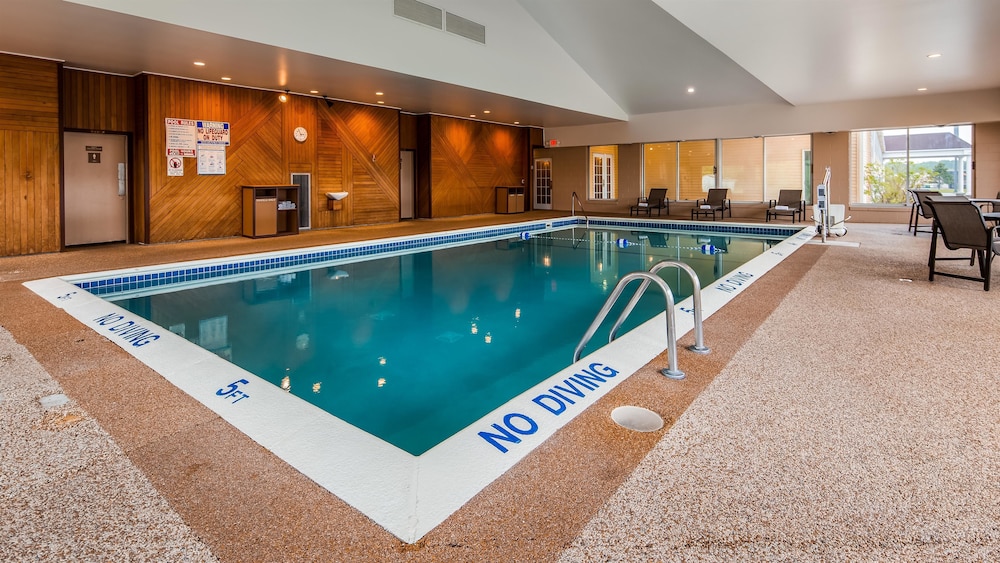 Best Western Sault Ste. Marie 6/42