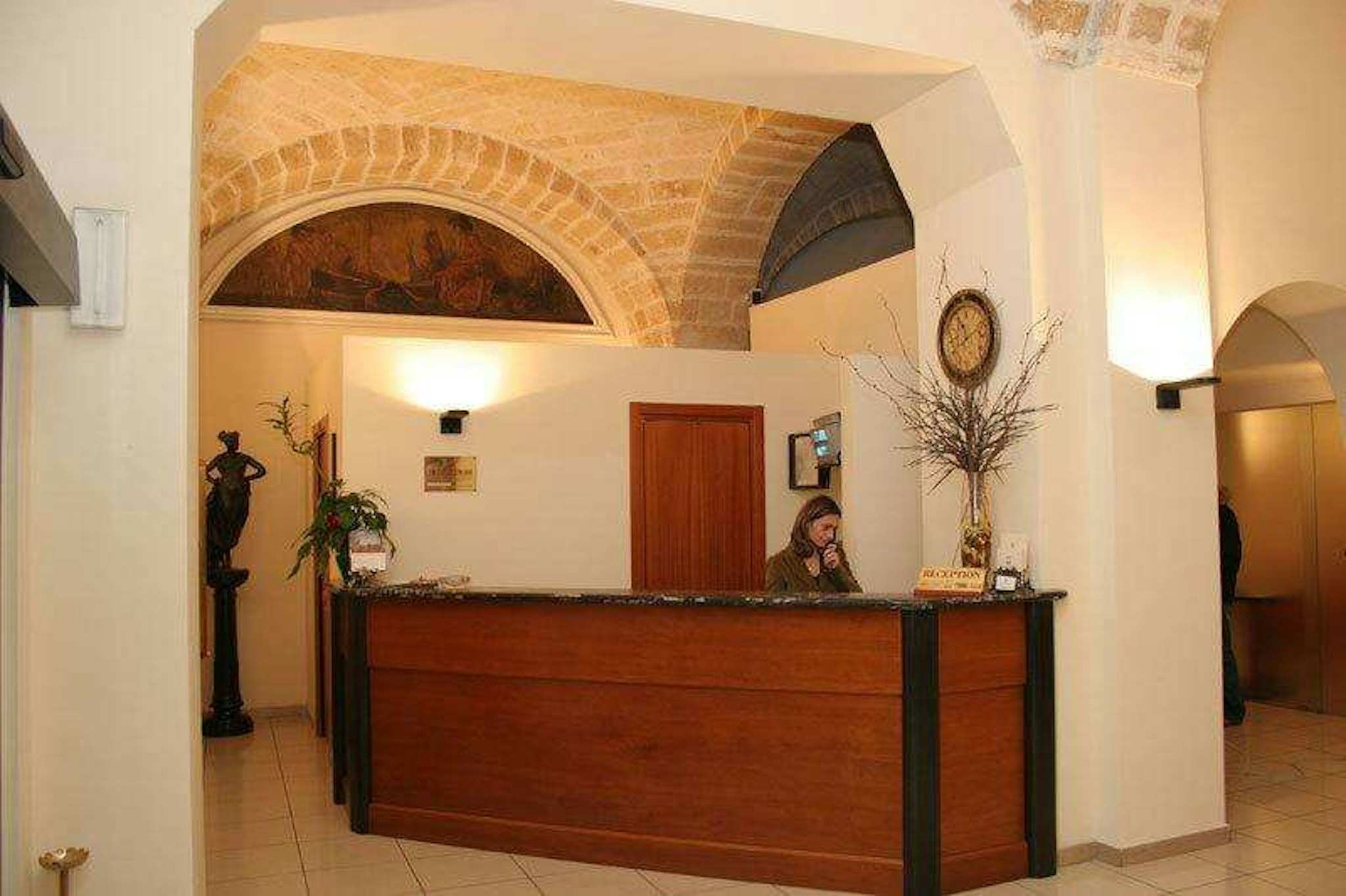 Adria Hotel 4/44