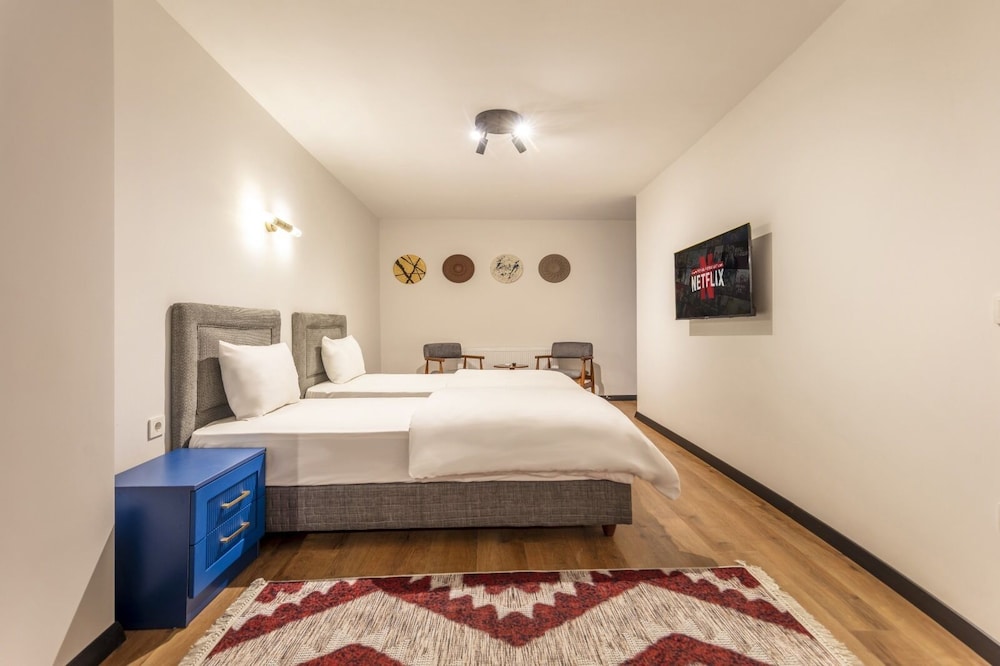 Hexa Suites Hotel 17/50