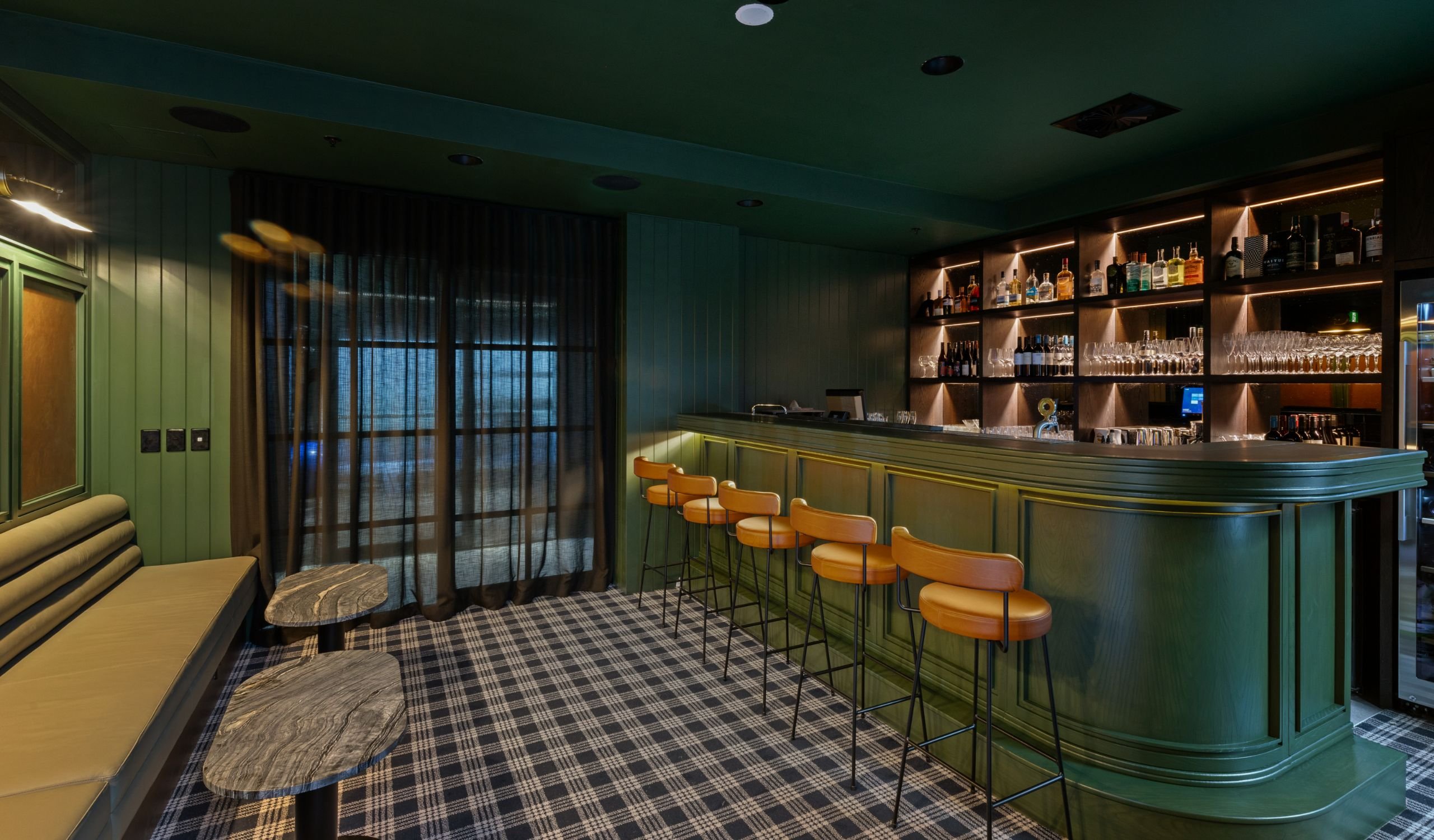 Abstract Hotel in AUCKLAND
