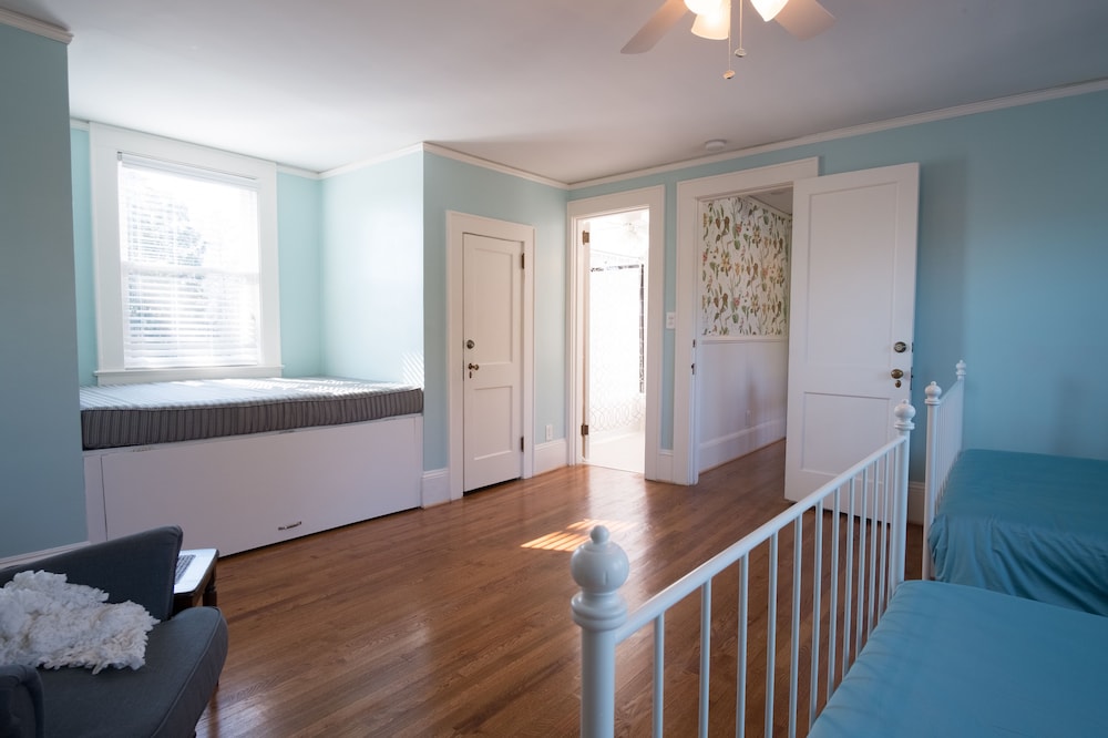 Swamp Rabbit Inn Travelers Rest 34/50