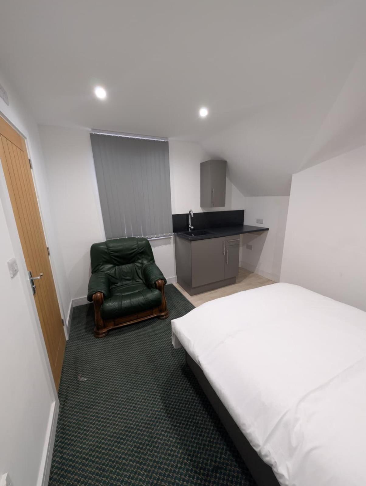 Room at Park Lodge Preston, PRESTON - UK