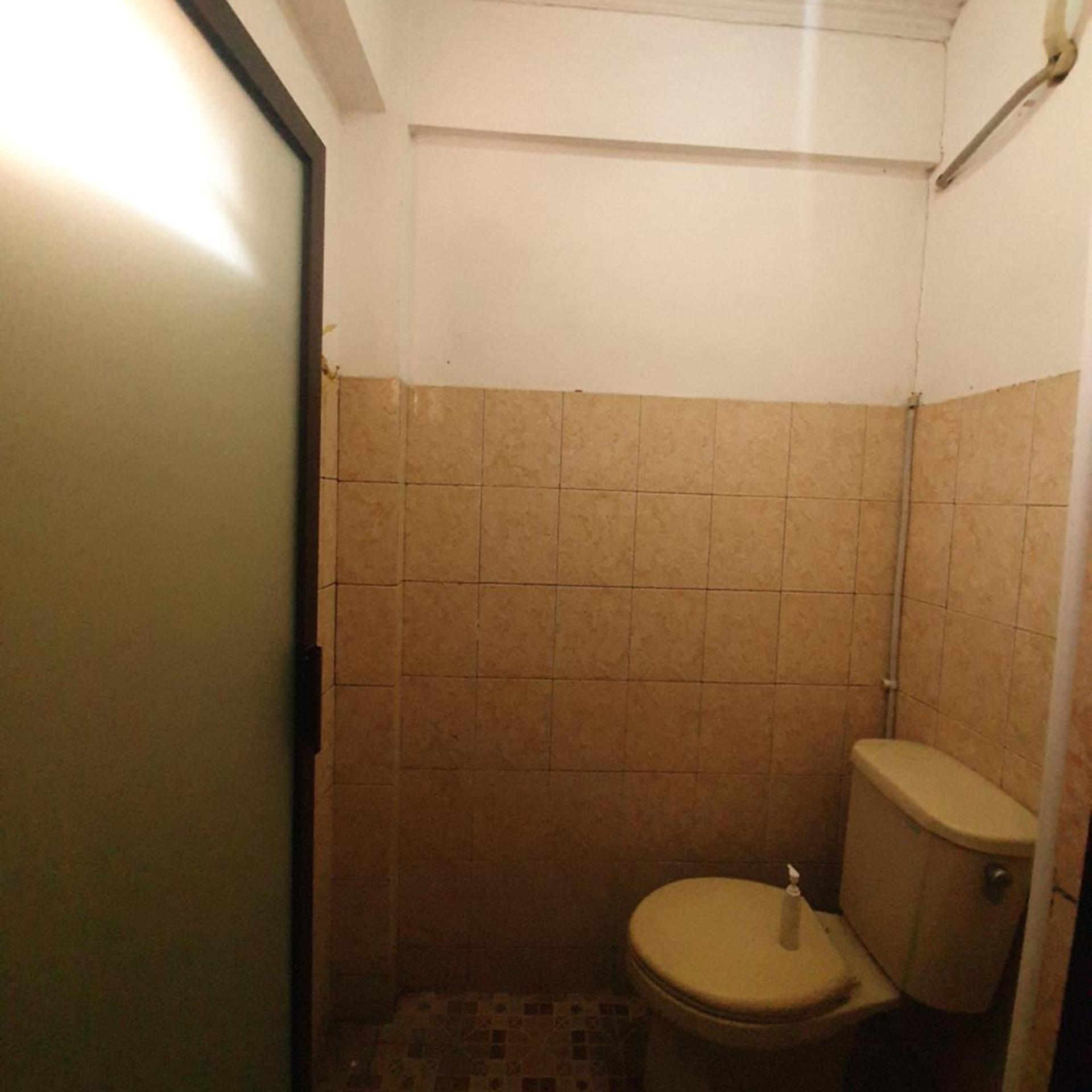 Ki Agung Prestise Hotel 18/19
