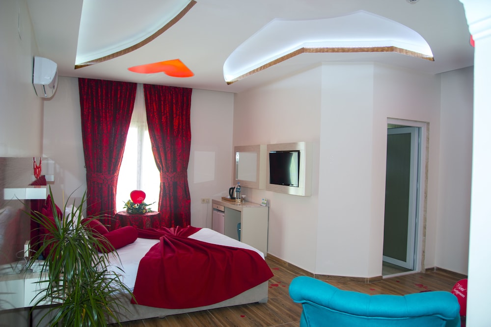 Avesis Hotel 20/32