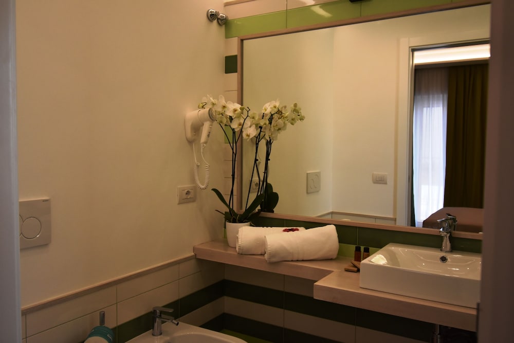 Melody Sorrento Suites 40/44