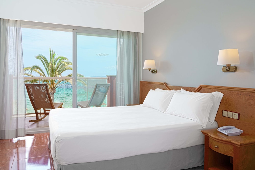 Universal Hotel Neptuno - Adults Only 15/69