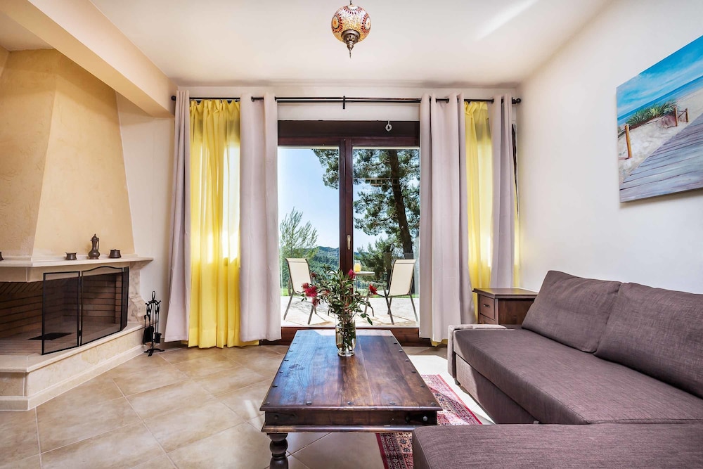 Akritas Ef Zin Villas & Suites 26/50