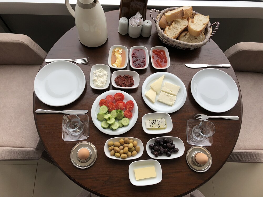Serin Otel Urla 11/20