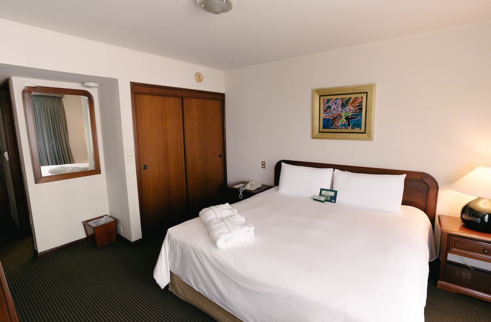 CITY, KING BED