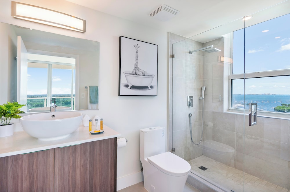 Miami Vacation Rentals - Coconut Grove 60/60