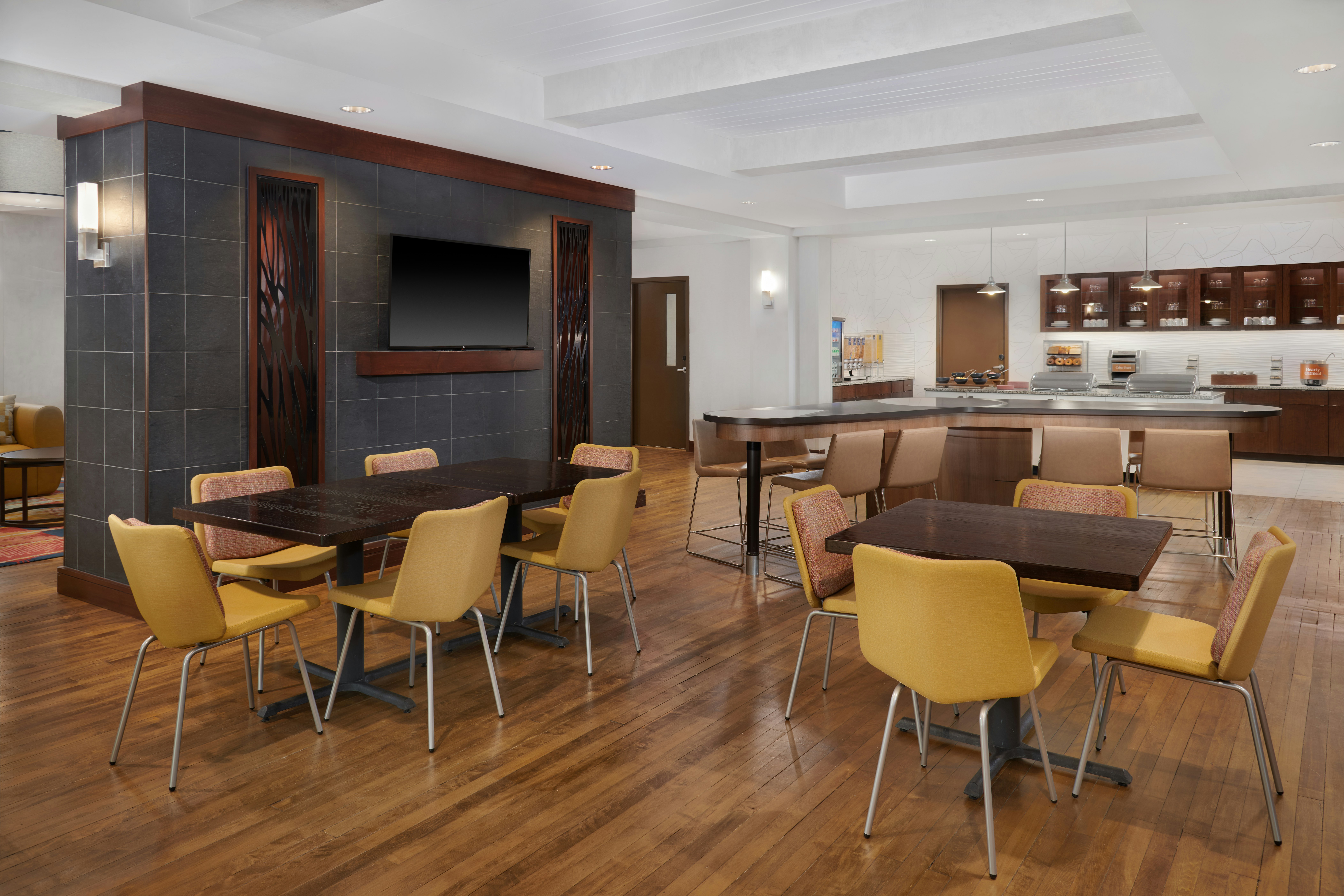 Homewood Suites by Hilton Grand Rapids Downtown 55/56