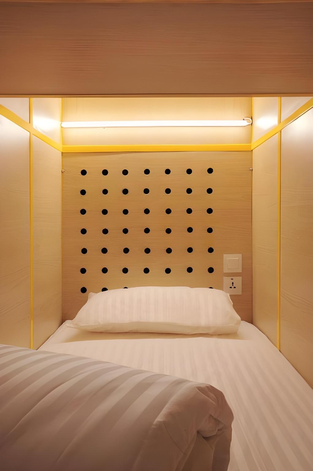 Private, Bunk Bed