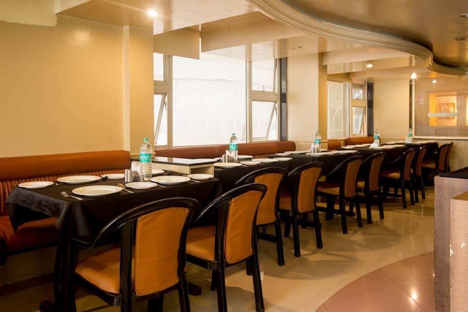 Oyo 17243 Hotel Celebration Inn 24/29
