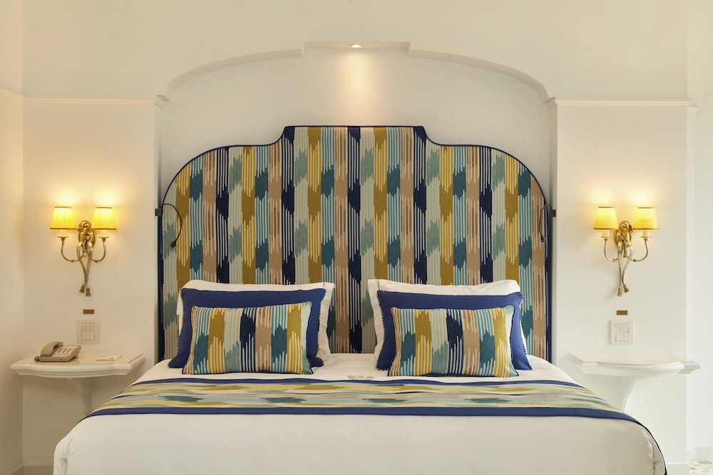 STUDIO, SUITE, PARTIAL SEA VIEW, HOT TUB