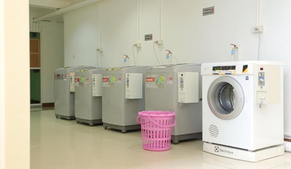Monmuang Hotel And Residence 20/33