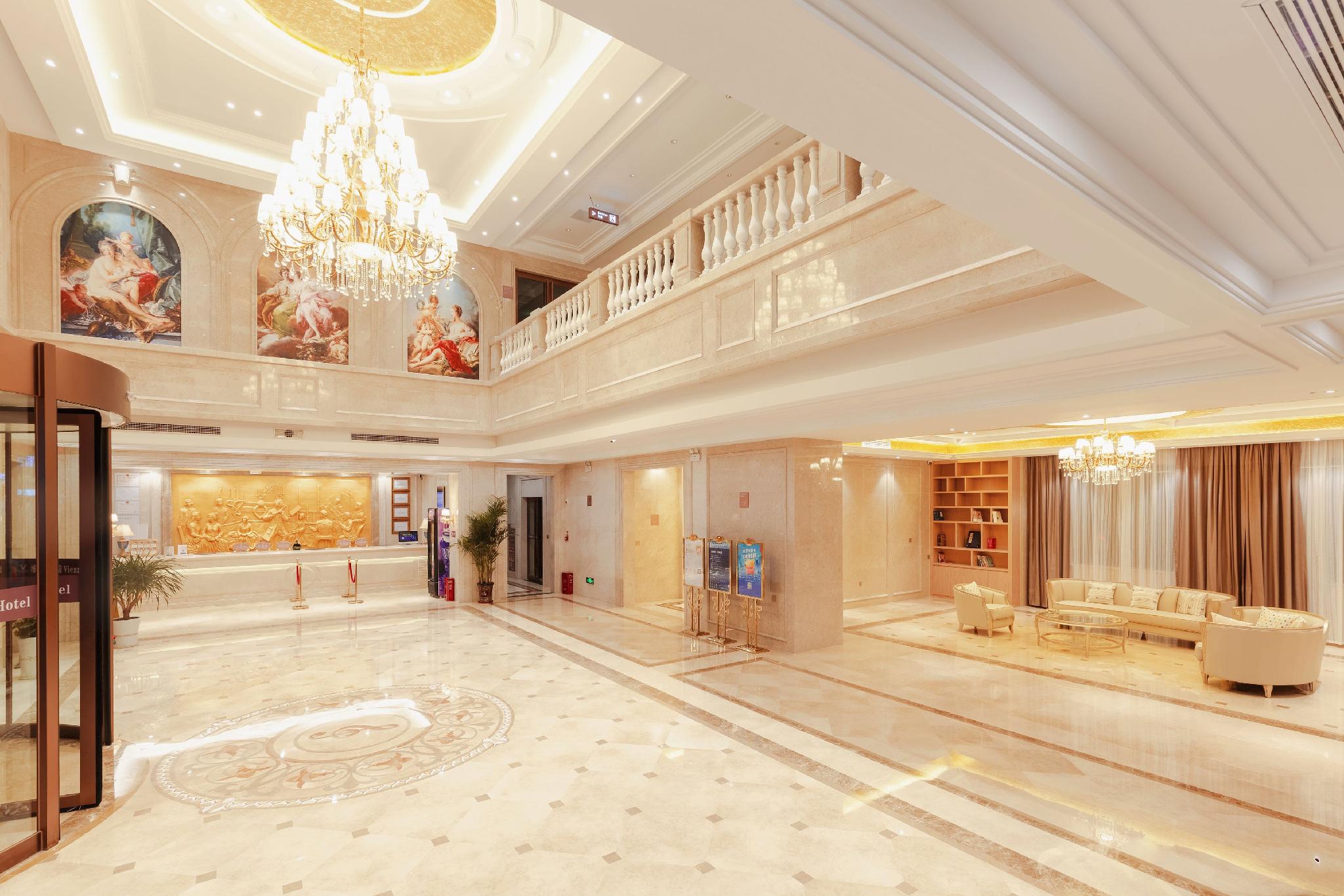 Anyi Jinding Hotel 11/49