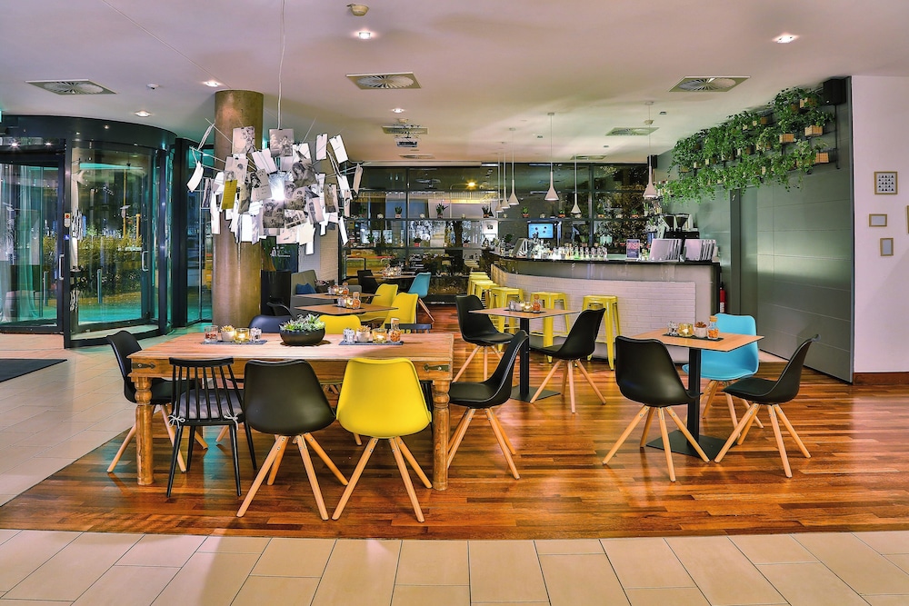 Hotel Frankfurt Messe Affiliated By Melia 54/73