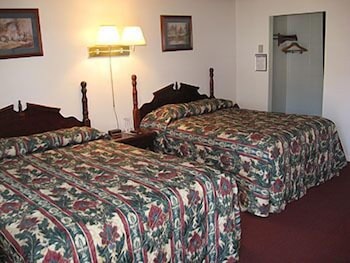 Ventura Motel 27/47