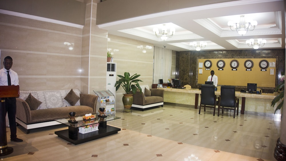 GS Plaza Hotel 53/67