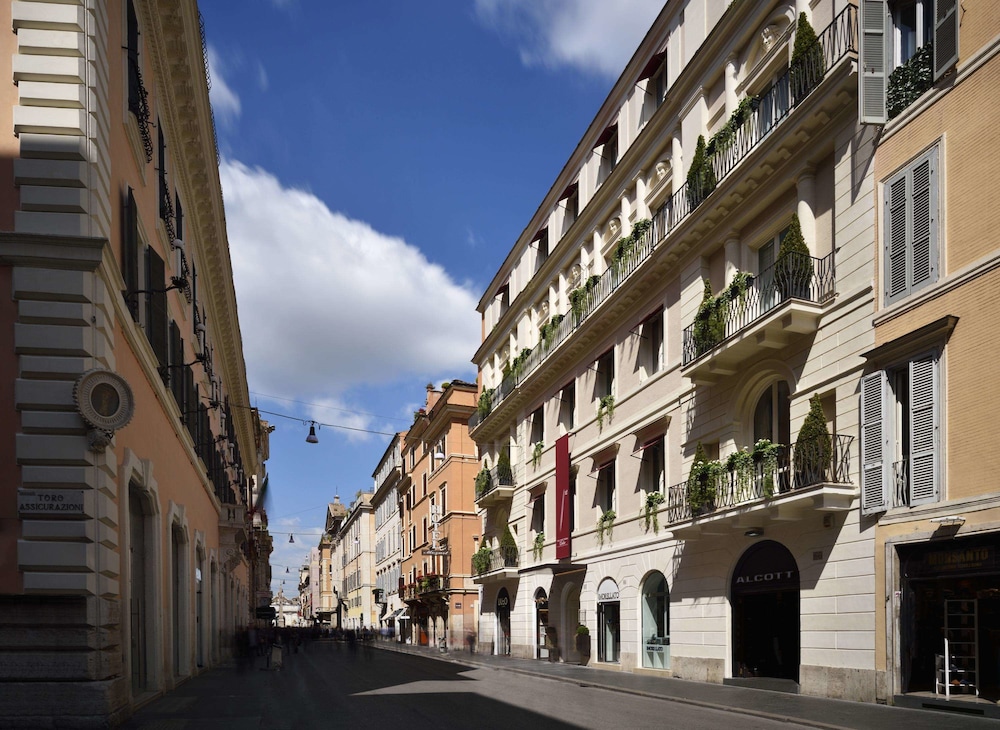 The First Roma Dolce in ROME