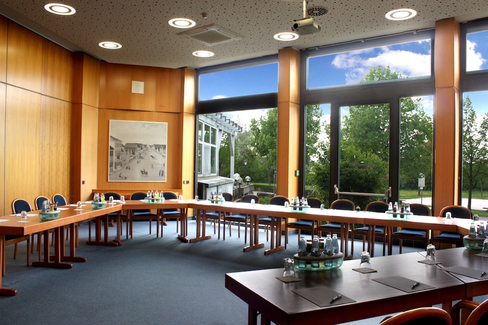 Parkhotel Altmuhltal 33/50