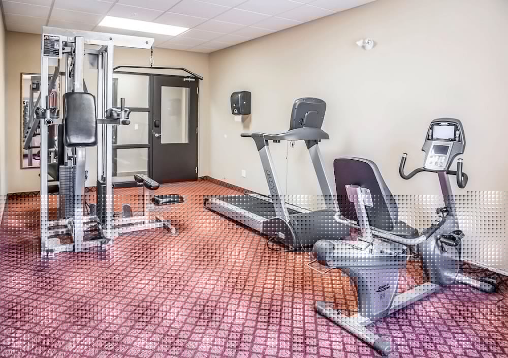 Quality Inn Orleans, ON 28/53