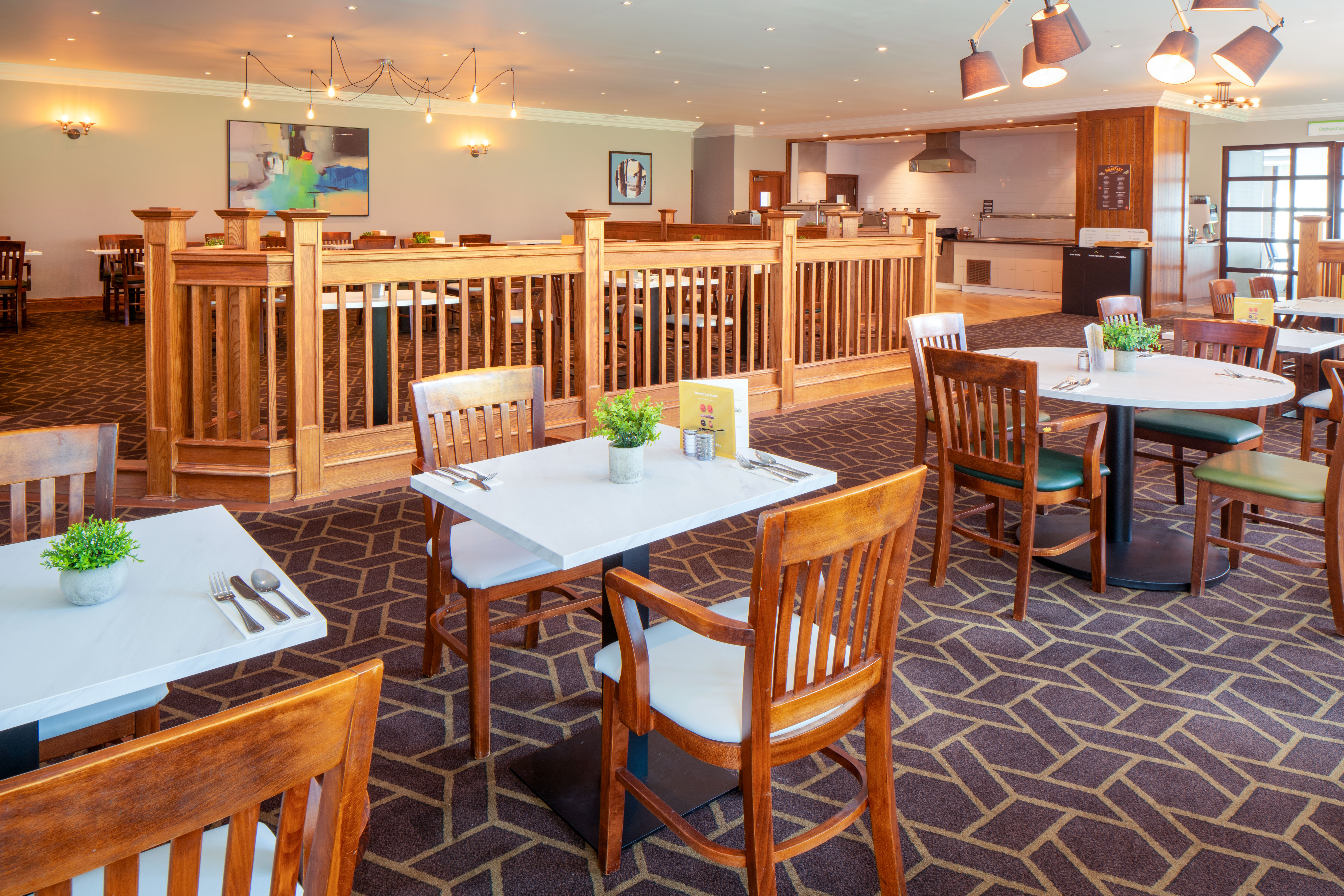 HOLIDAY INN BRISTOL FILTON 36/50