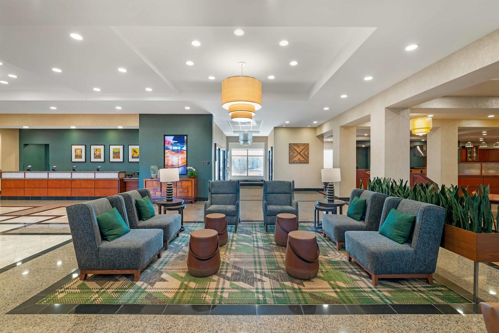 Drury Inn & Suites St Louis Brentwood 31/50