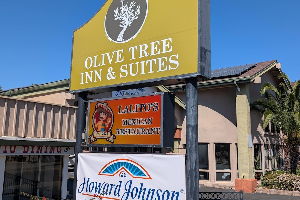 Olive Tree Inn & Suites, a Howard Johnson by Wyndham 2/72