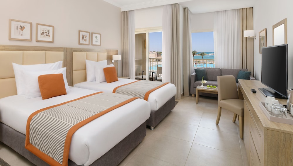 JAZ Elite Casa Del Mar Beach 6/48