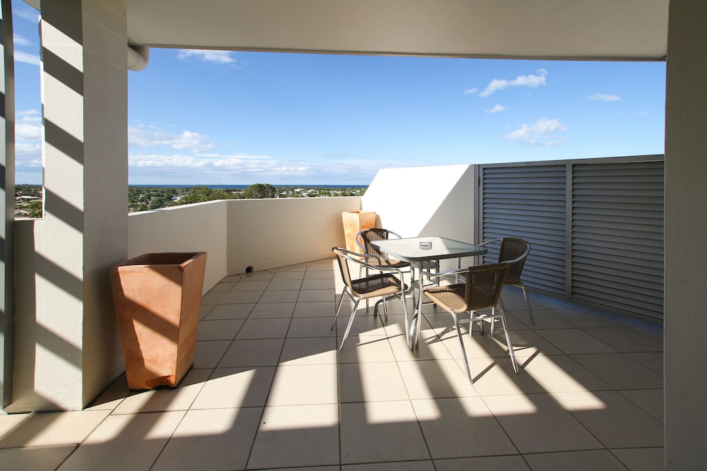 CALOUNDRA CENTRAL APARTMENT HOTEL 47/68