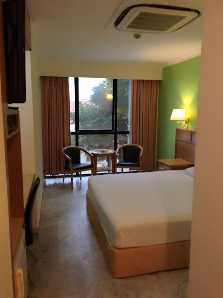 Bright Star Hotel 13/32