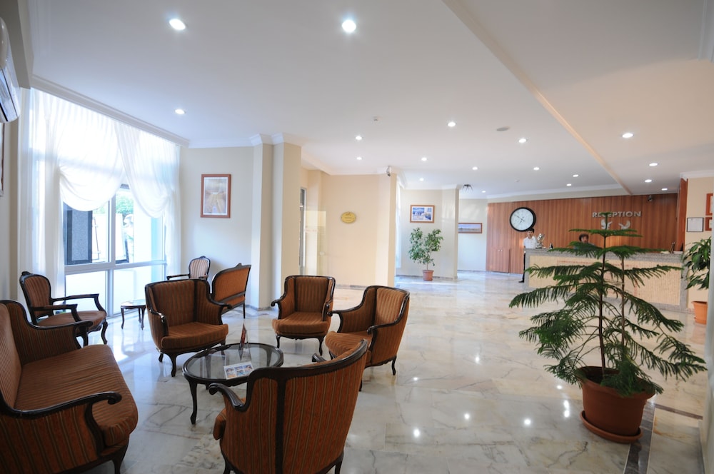 Adler Hotel 37/46
