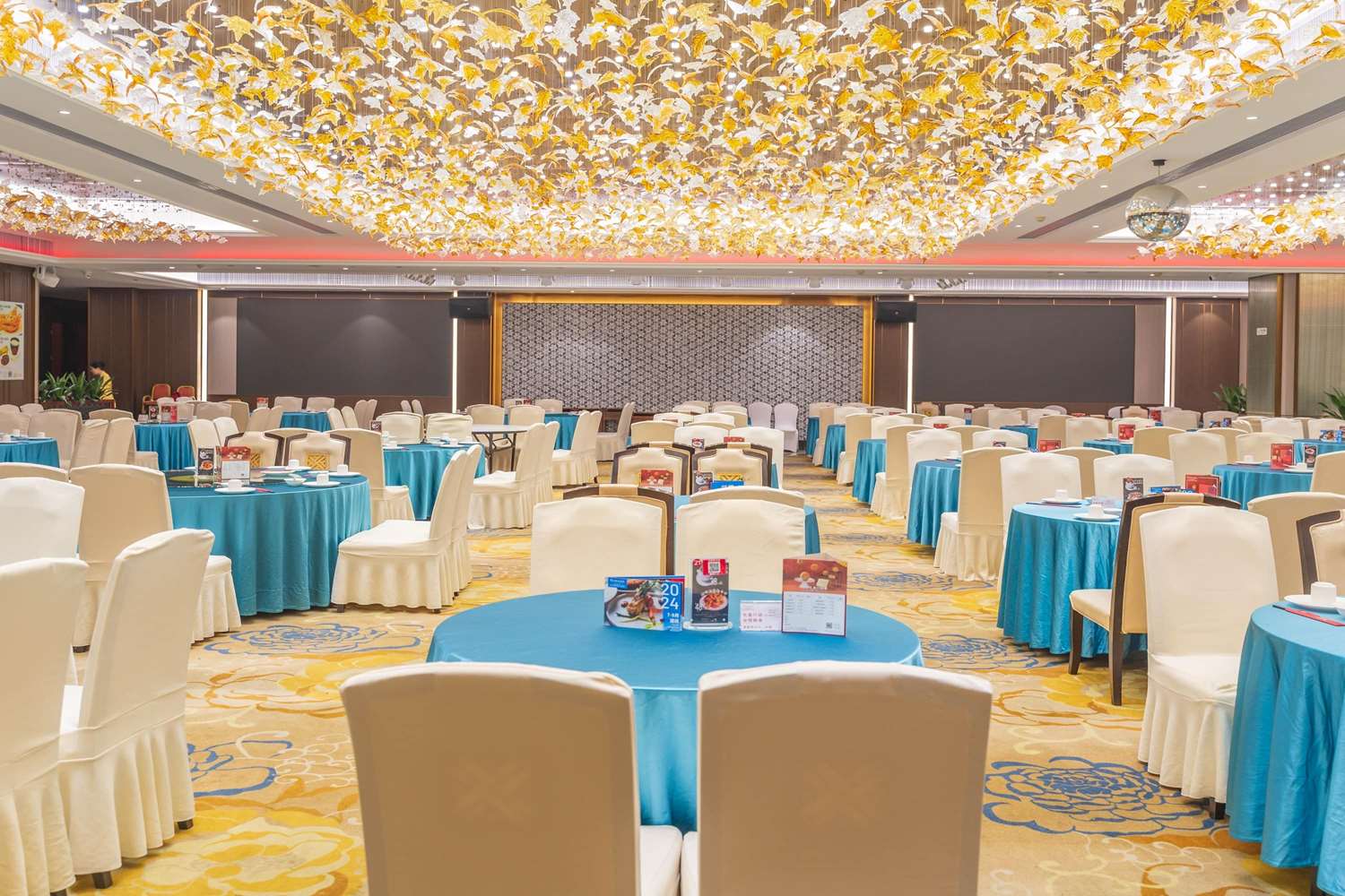 Ramada Plaza by Wyndham Shaoguan City Centre 5/6