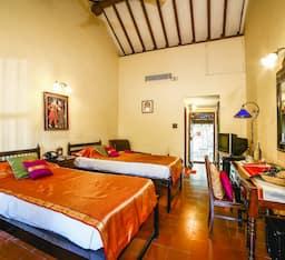 Heritage, Villa