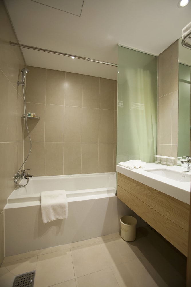 Best Western Gunsan Hotel 17/32
