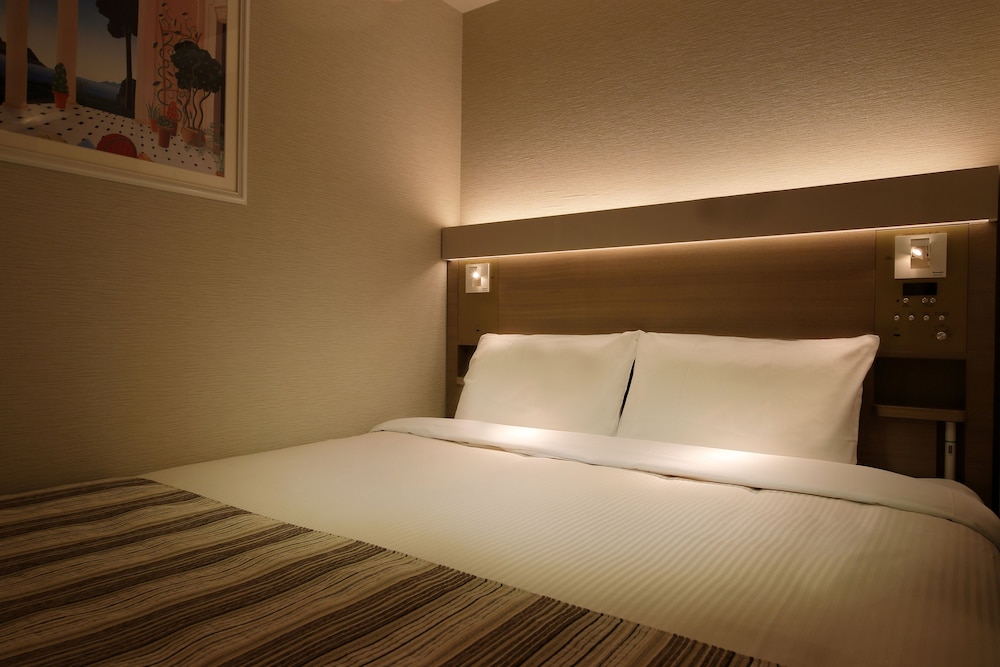Keio Presso Inn Otemachi 14/66