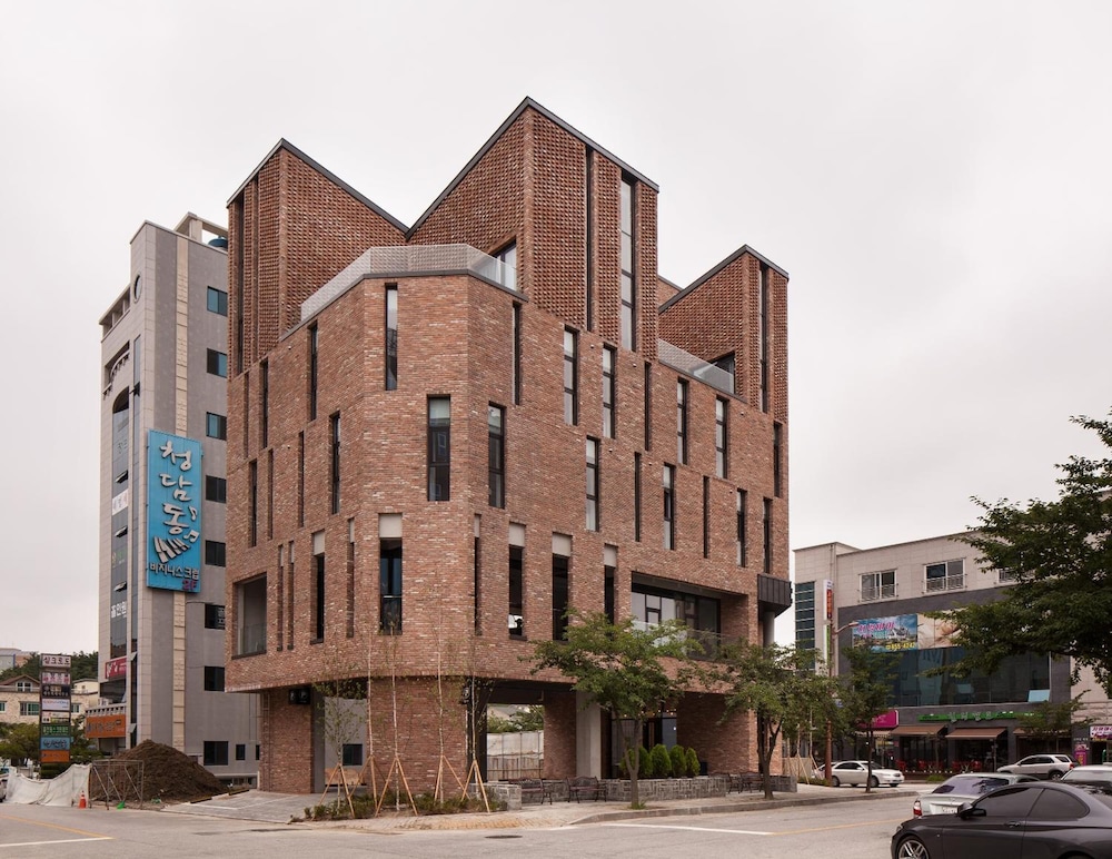 Gangneung Boutique Hotel Bombom 31/34