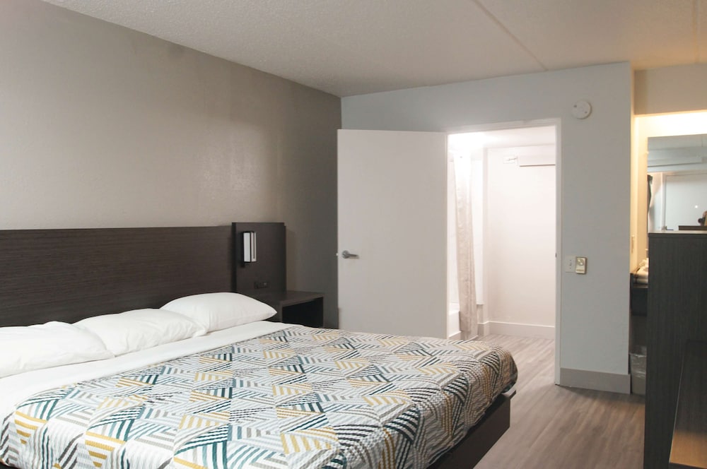 Motel6 Charlotte, NC - Coliseum 23/55